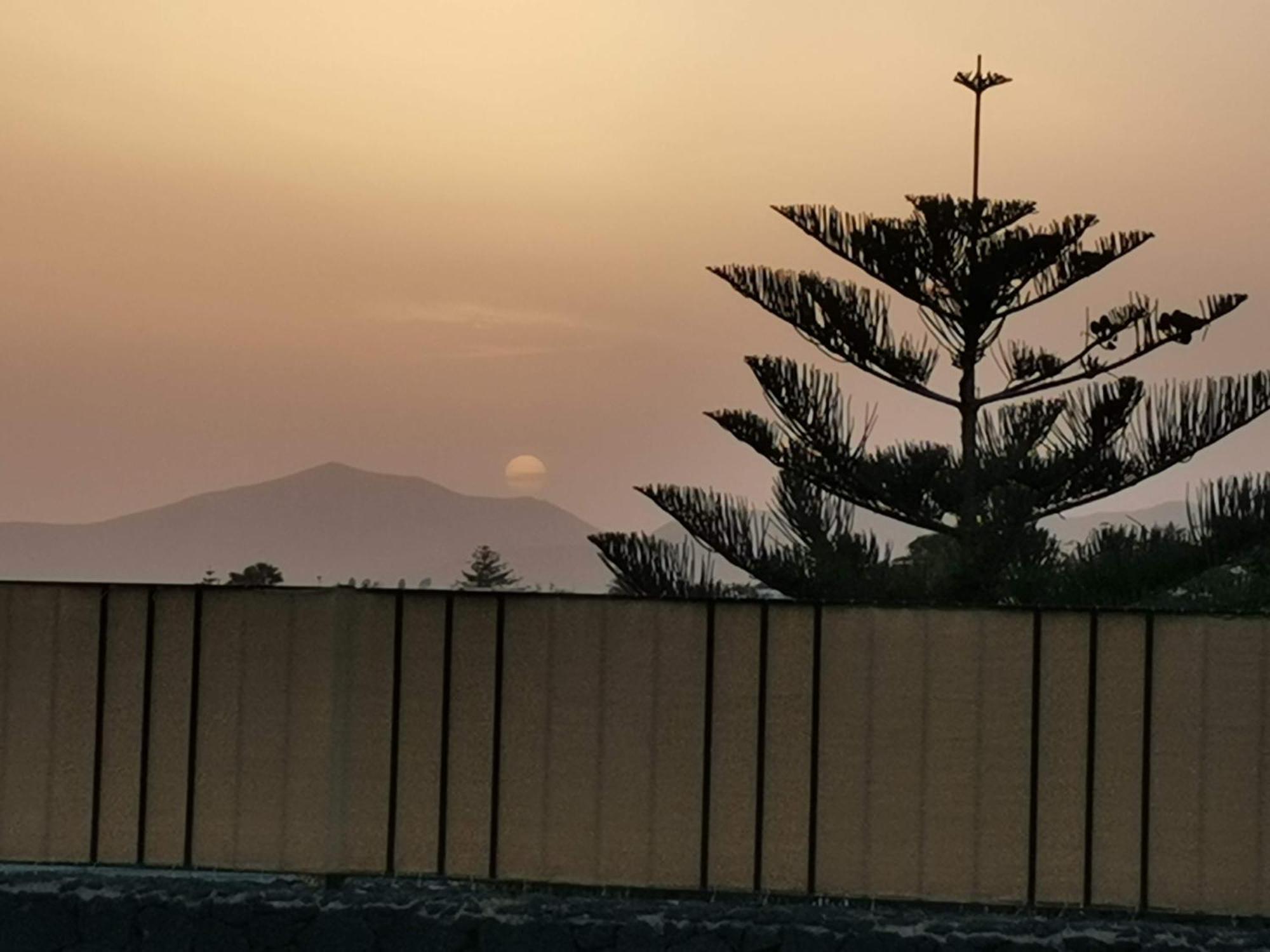 Villa Juanita, Puerto Del Carmen, Lanzarote Tias Bagian luar foto
