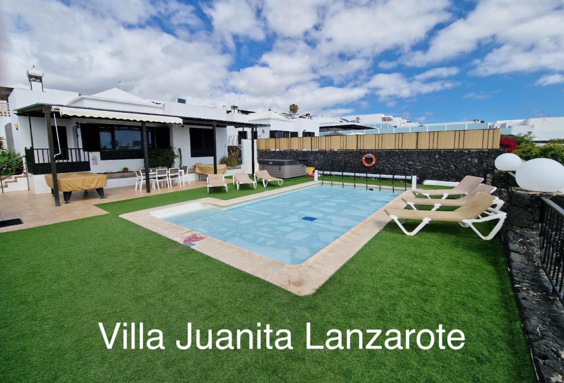 Villa Juanita, Puerto Del Carmen, Lanzarote Tias Bagian luar foto